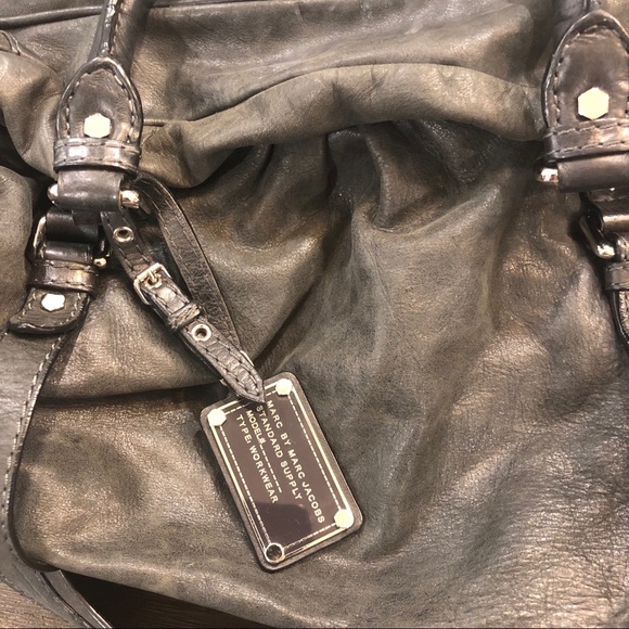 Marc by Marc Jacobs leather handbag - Picture 5 of 5